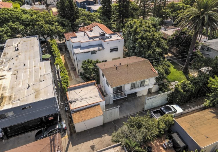 Charming Spanish-Style Fourplex in Desirable West Adams Area