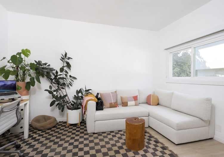 Charming Spanish-Style Fourplex in Desirable West Adams Area