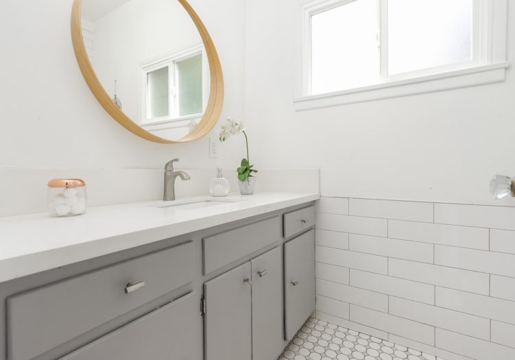 Charming Spanish-Style Fourplex in Desirable West Adams Area