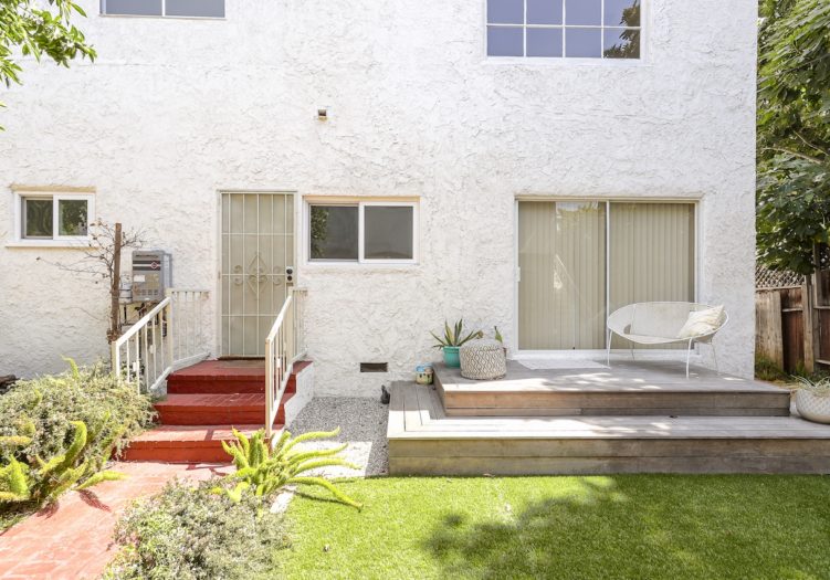 Charming Spanish-Style Fourplex in Desirable West Adams Area