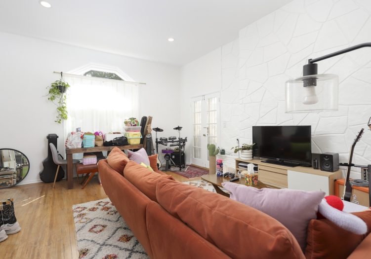 Charming Spanish-Style Fourplex in Desirable West Adams Area