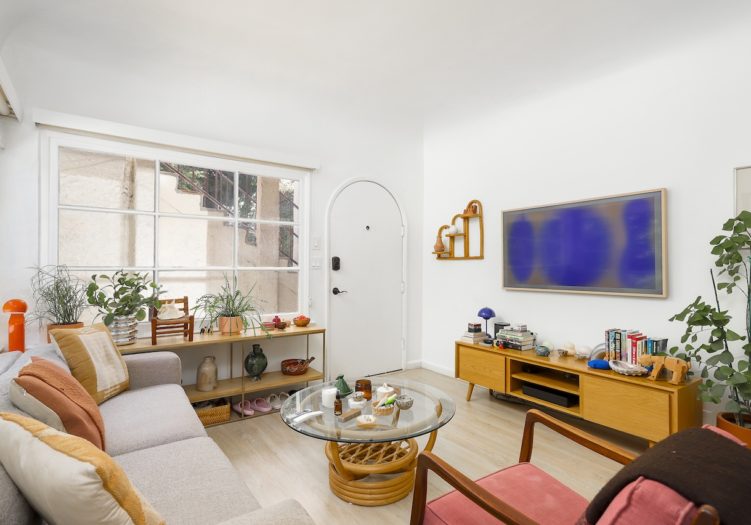Charming Spanish-Style Fourplex in Desirable West Adams Area